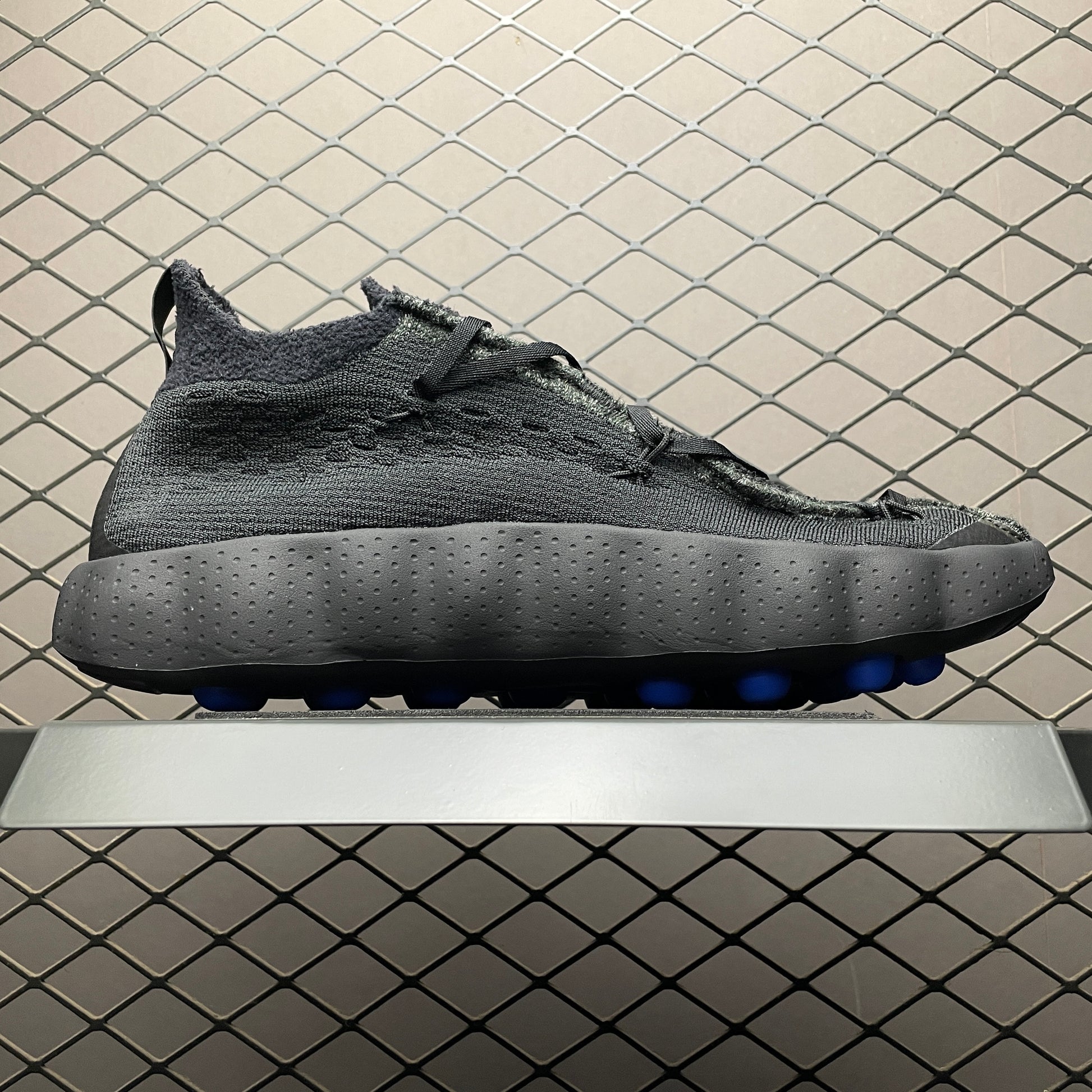 fragment design × Nike Mind 002 Flyknit "Black"