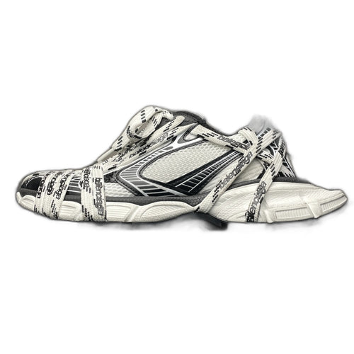 BALENCIAGA 3xl extreme laces logo sneaker