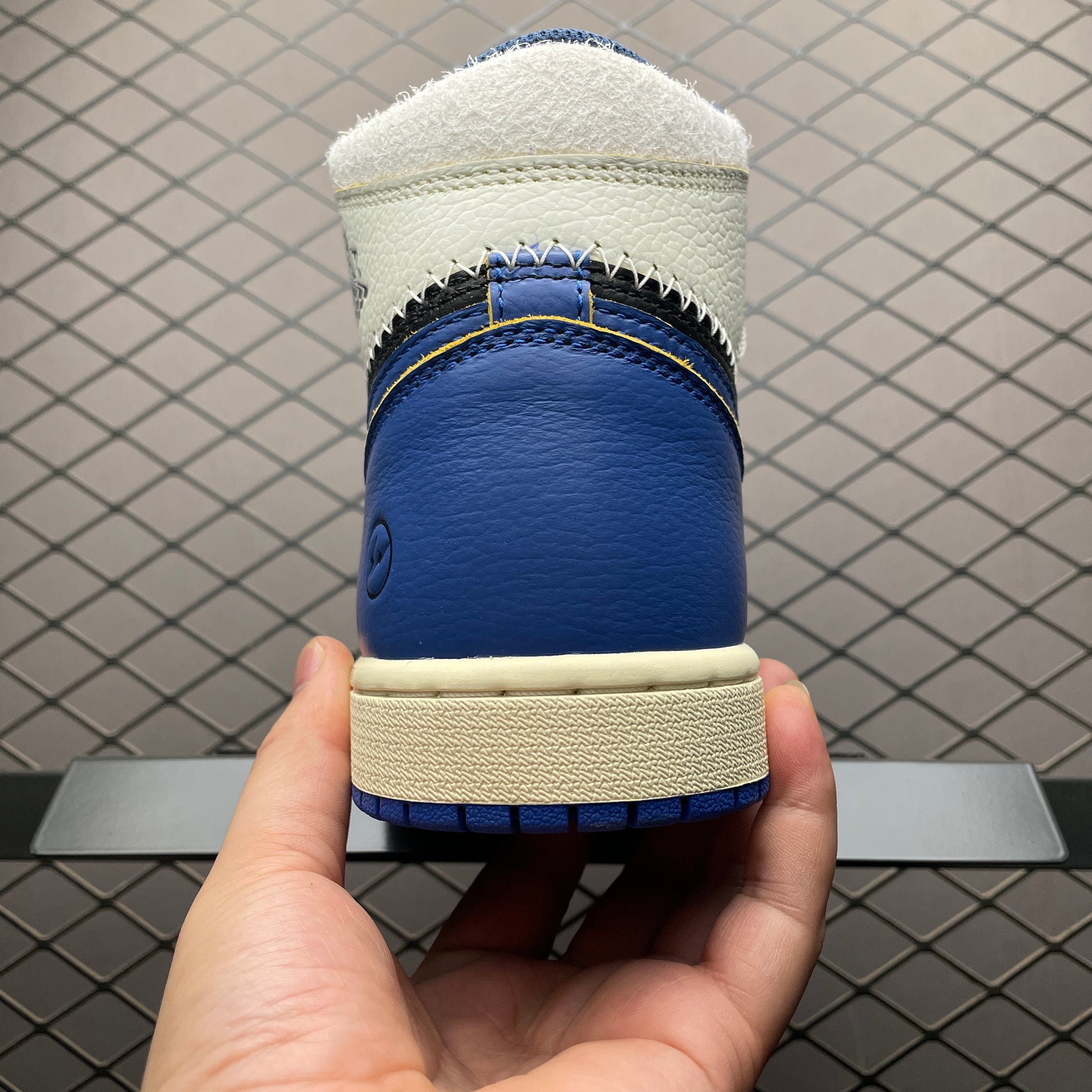 Union × Fragment × Nike Air Jordan 1 High OG "Black/Navy"