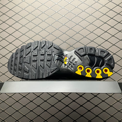 Nike Air Max Plus "Black Reflective"