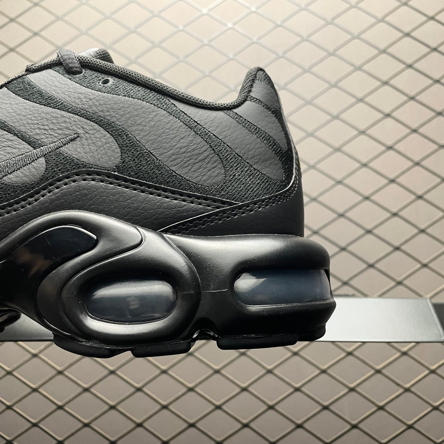 Nike Air Max Plus "Triple Black"
