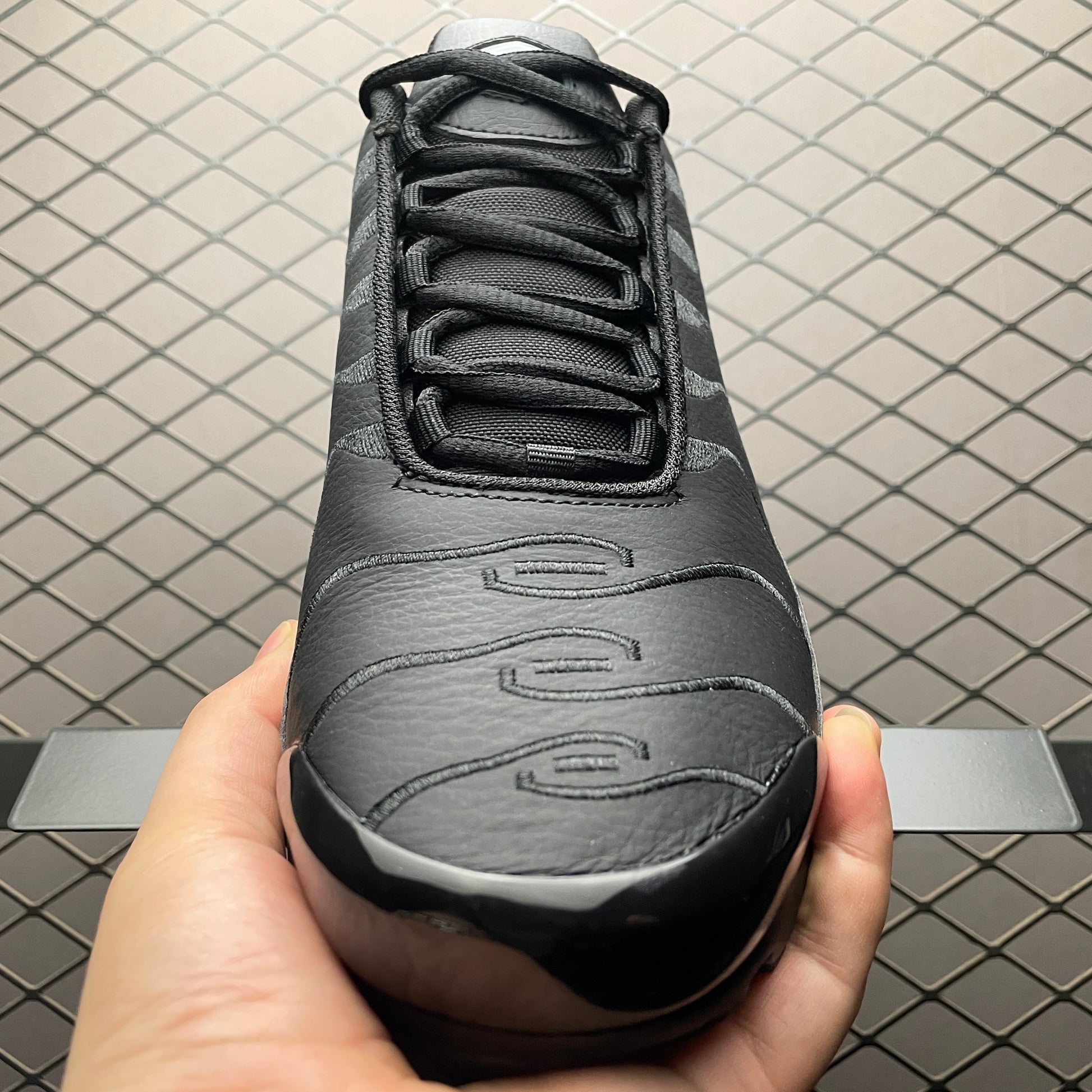 Nike Air Max Plus "Triple Black"