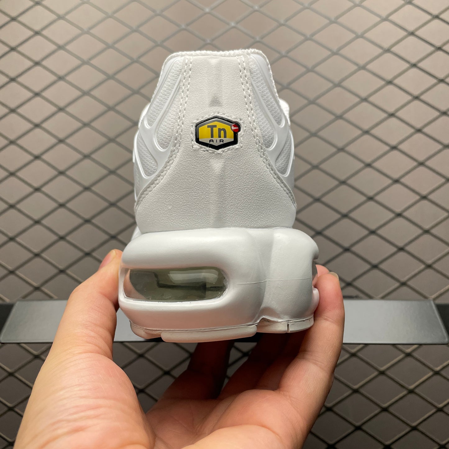 Supreme x Nike Air Max Plus TN "White/Speed Red"