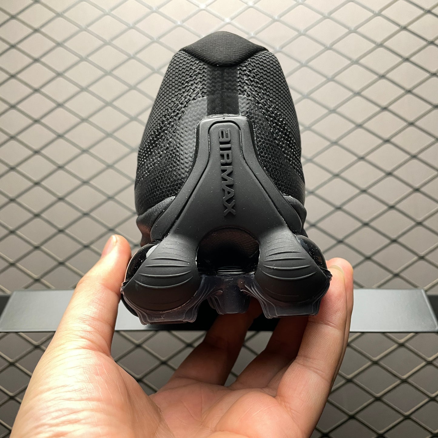 Nike Air Liquid Max "Triple Black"