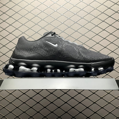 Nike Air Liquid Max "Triple Black"