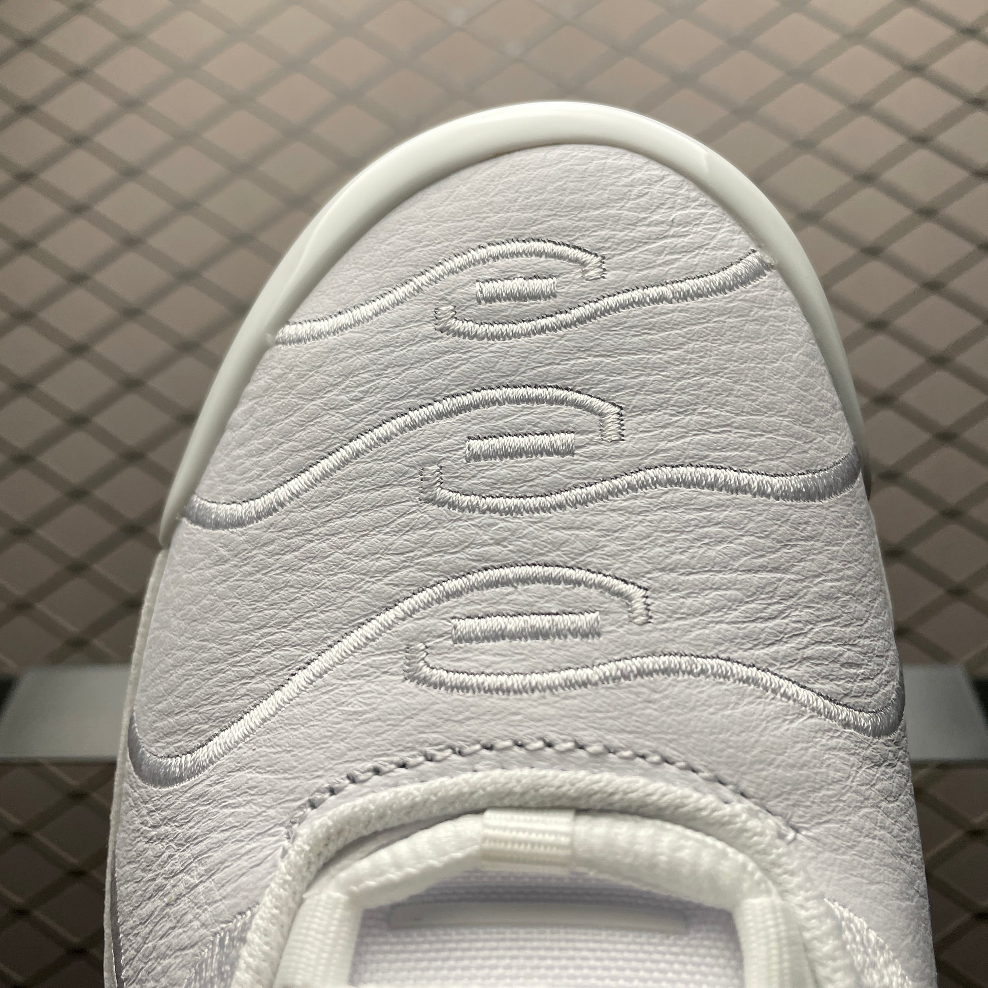 Nike Air Max Plus "Triple White"
