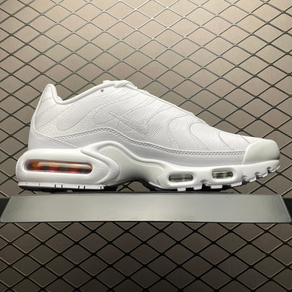 Nike Air Max Plus "Triple White"