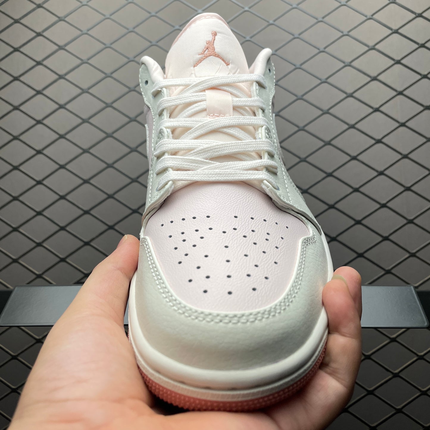 NIKE Jordan Air Jordan Low SE 'Sail Pink'