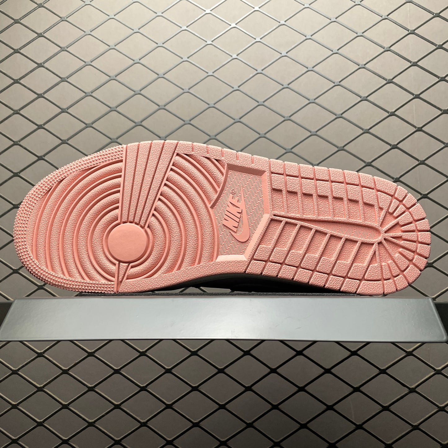 NIKE Jordan Air Jordan Low SE 'Sail Pink'