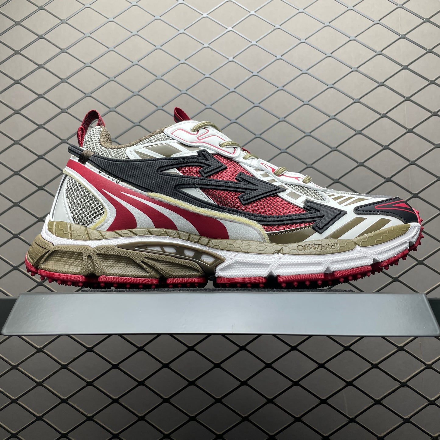 Off-White baskets Be Right Back à patch Arrow