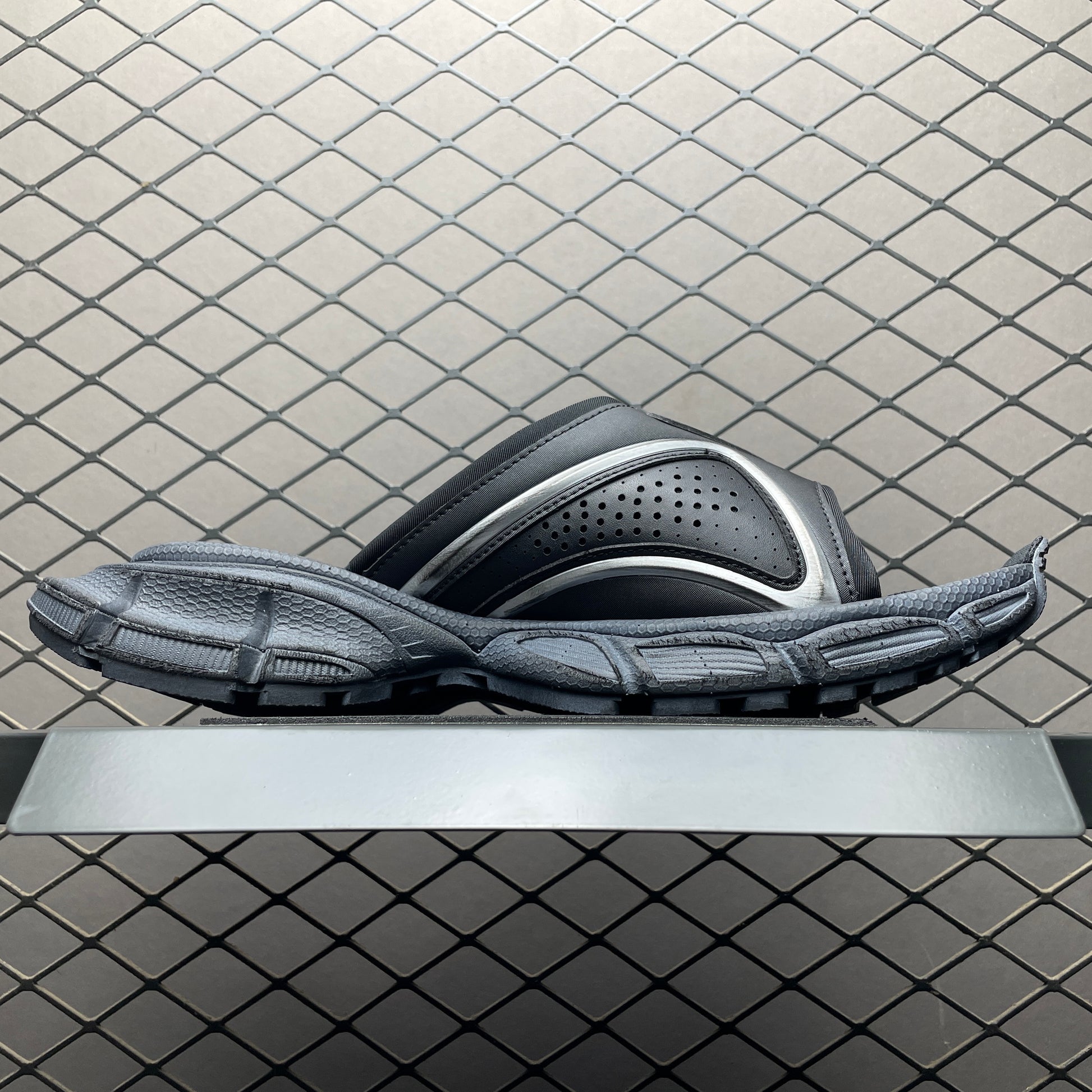 Balenciaga 3xl Slide Sandal Black