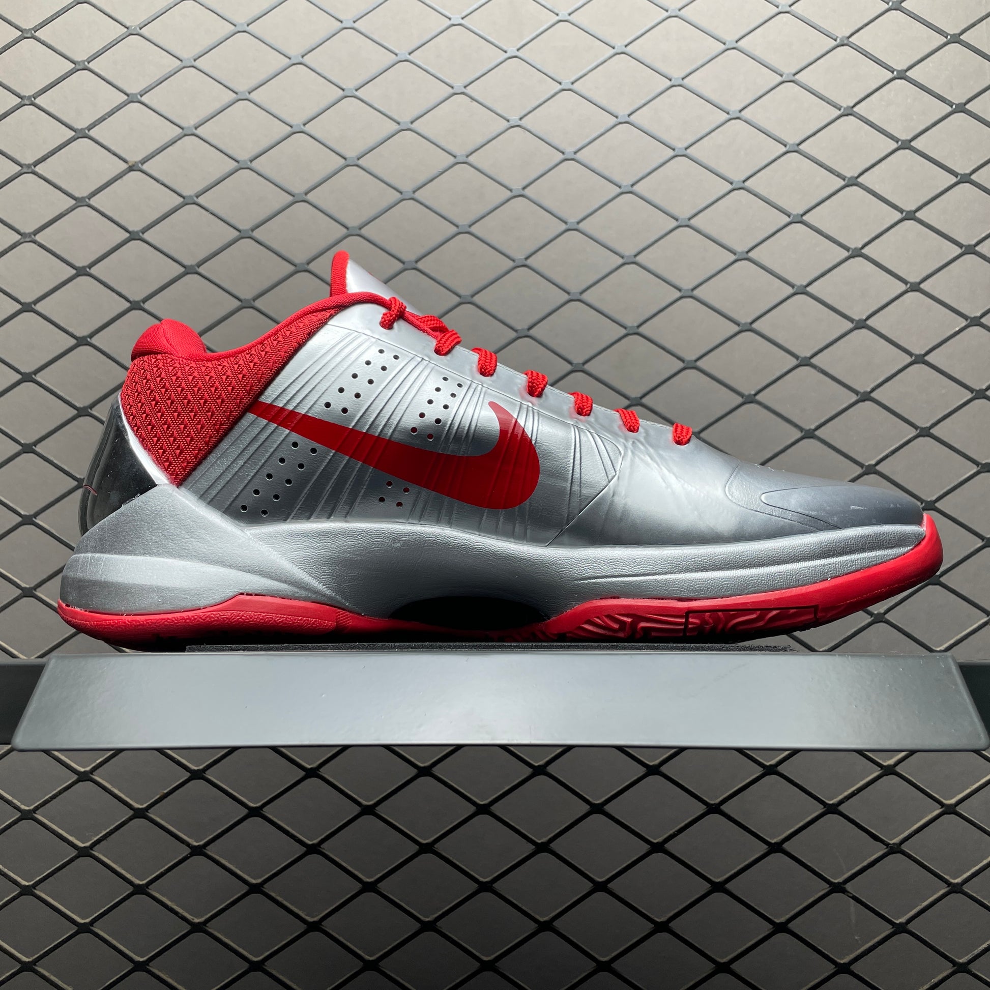 Caitlin Clark × Nike Kobe 5 Protro "Rookie of the Year"