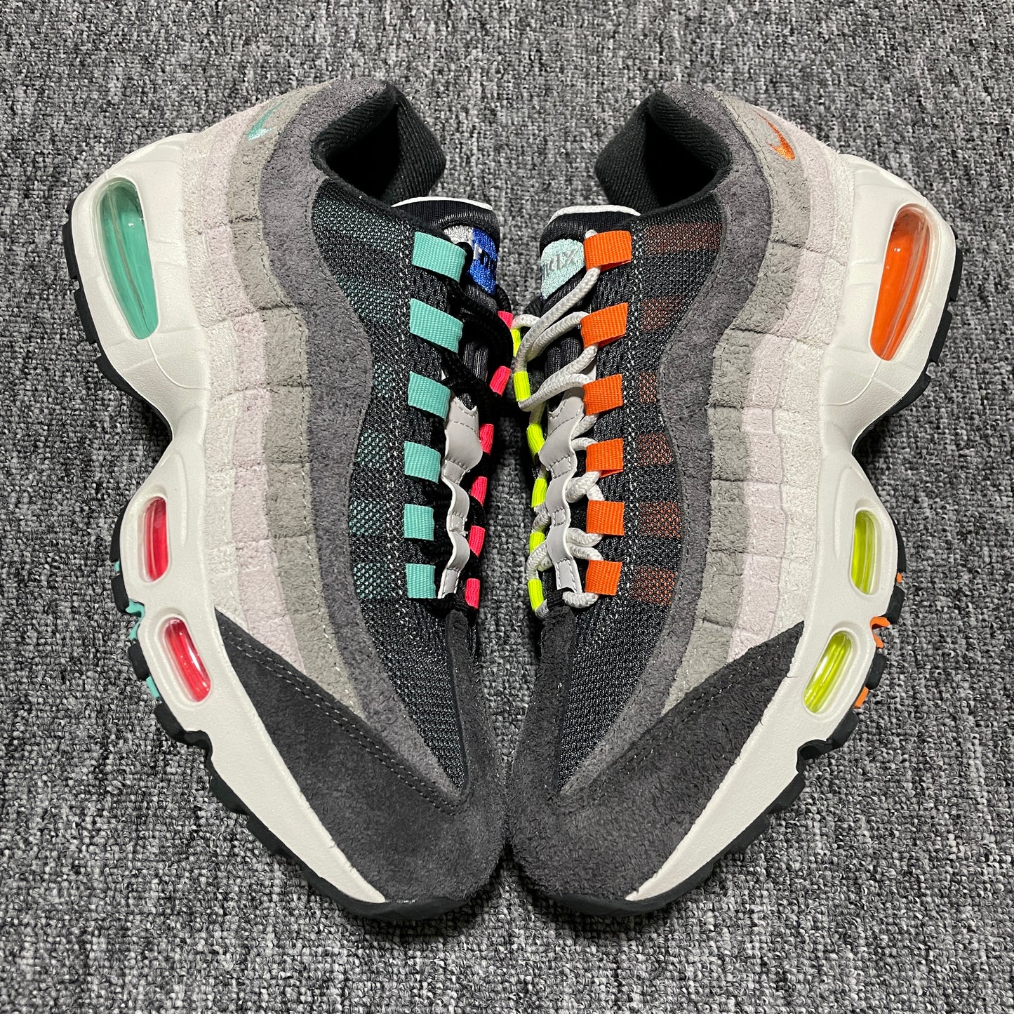 Nike Air Max 95 Big Bubble PRM "Greedy 2026"