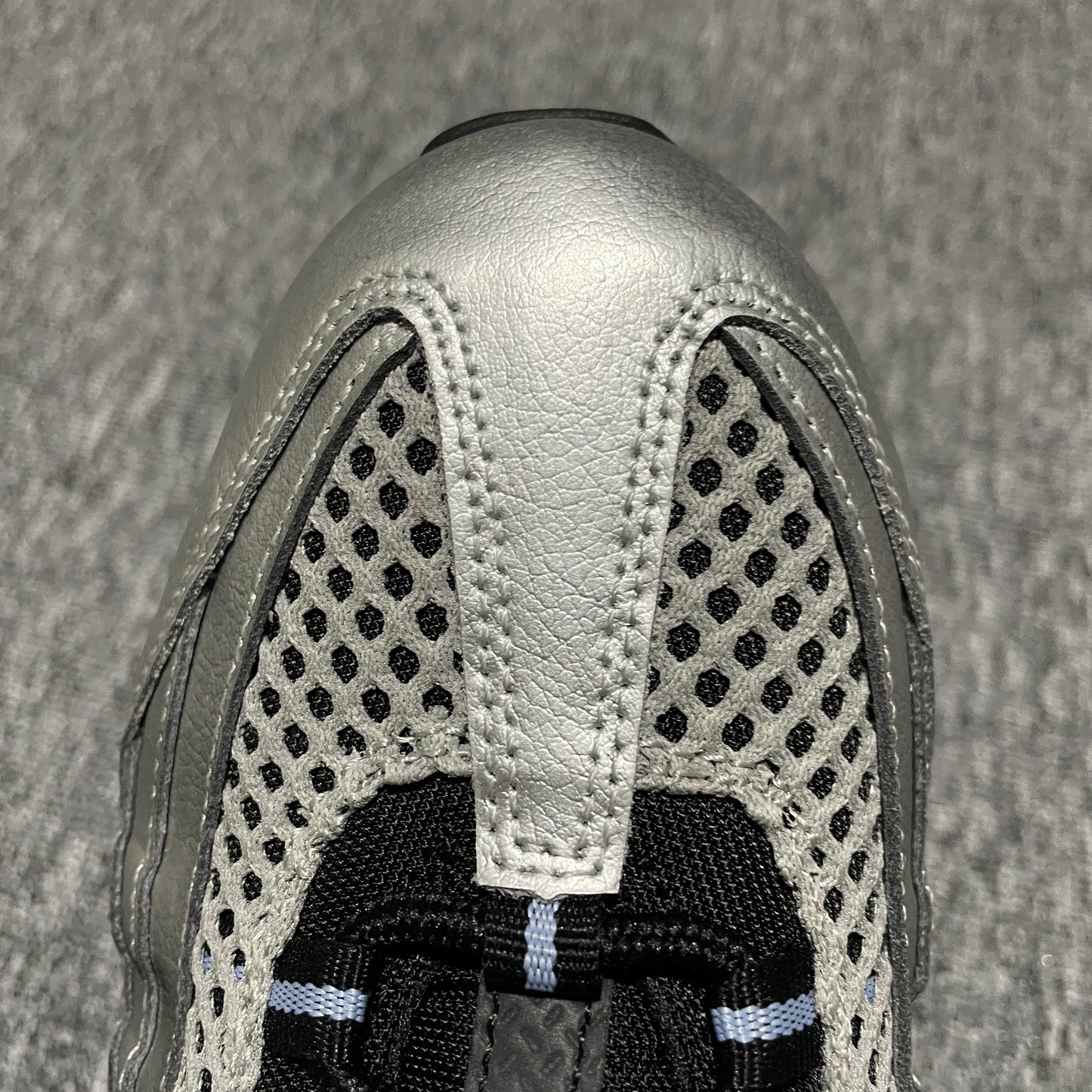 Palace Skateboards × Nike Air Max 95 Big Bubble "Metallic Silver/Aluminum"
