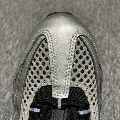 Palace Skateboards × Nike Air Max 95 Big Bubble "Metallic Silver/Aluminum"