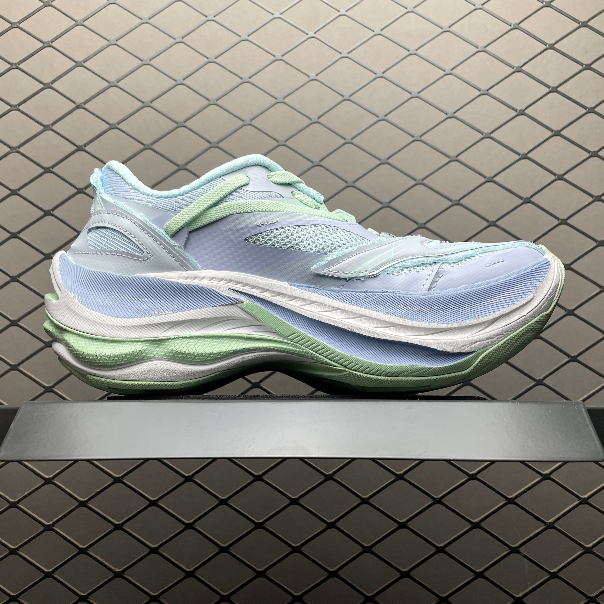 BALENCIAGA Jet Sneaker