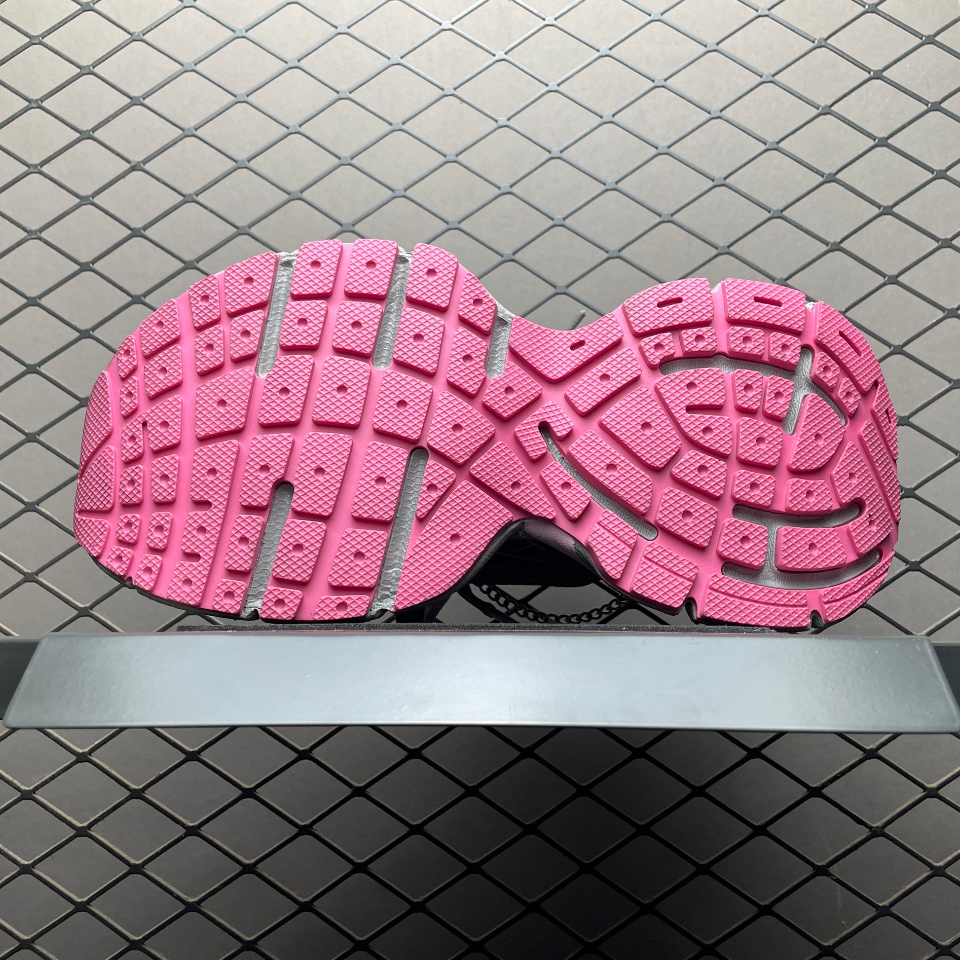 Balenciaga 3xl Gradient Sneaker With Charms in Grey/pink