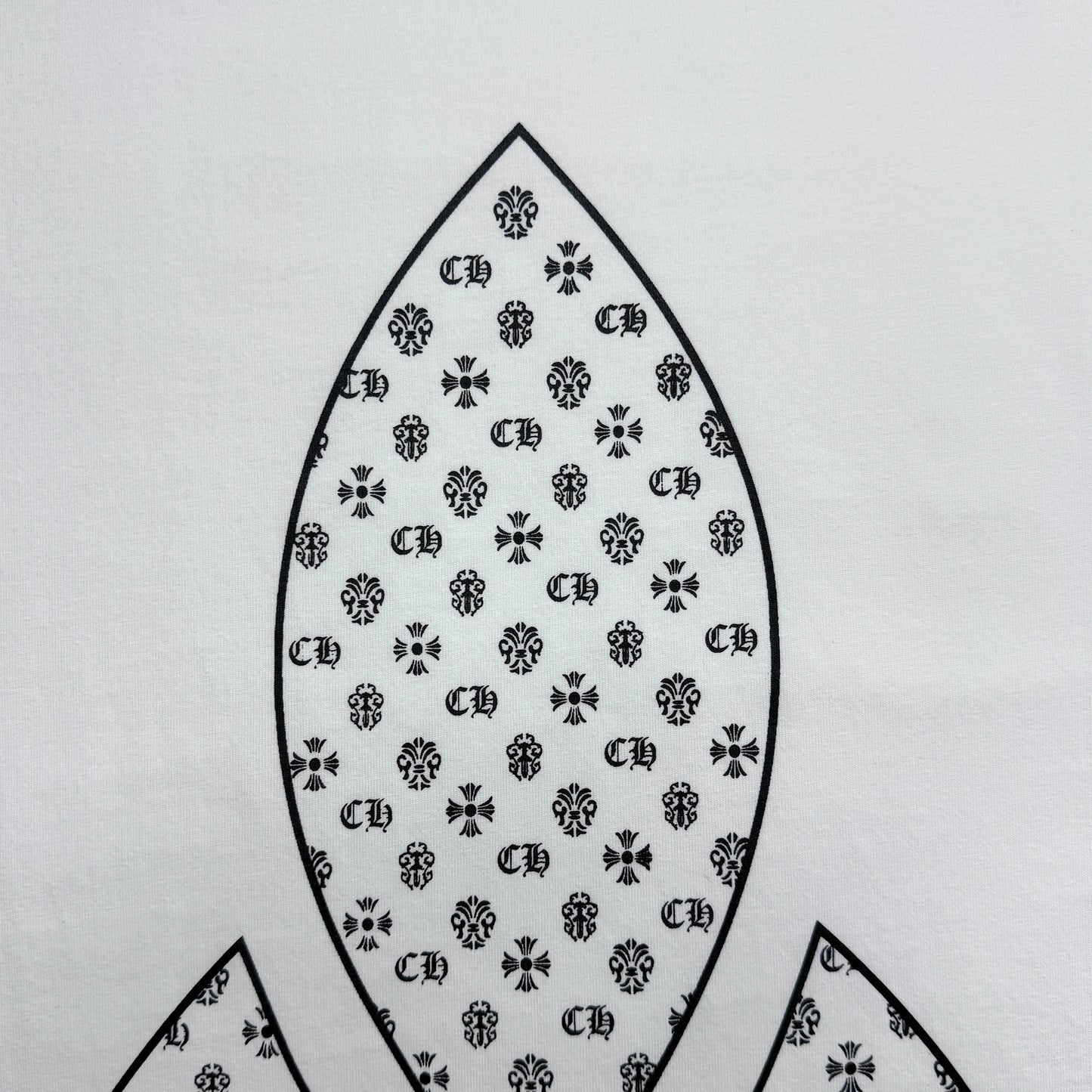 CHROME HEARTS FLEUR KNEE T-SHIRT