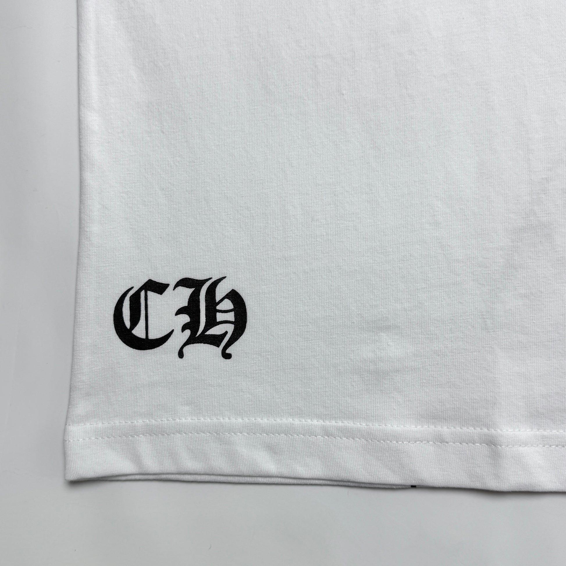 CHROME HEARTS FLEUR KNEE T-SHIRT