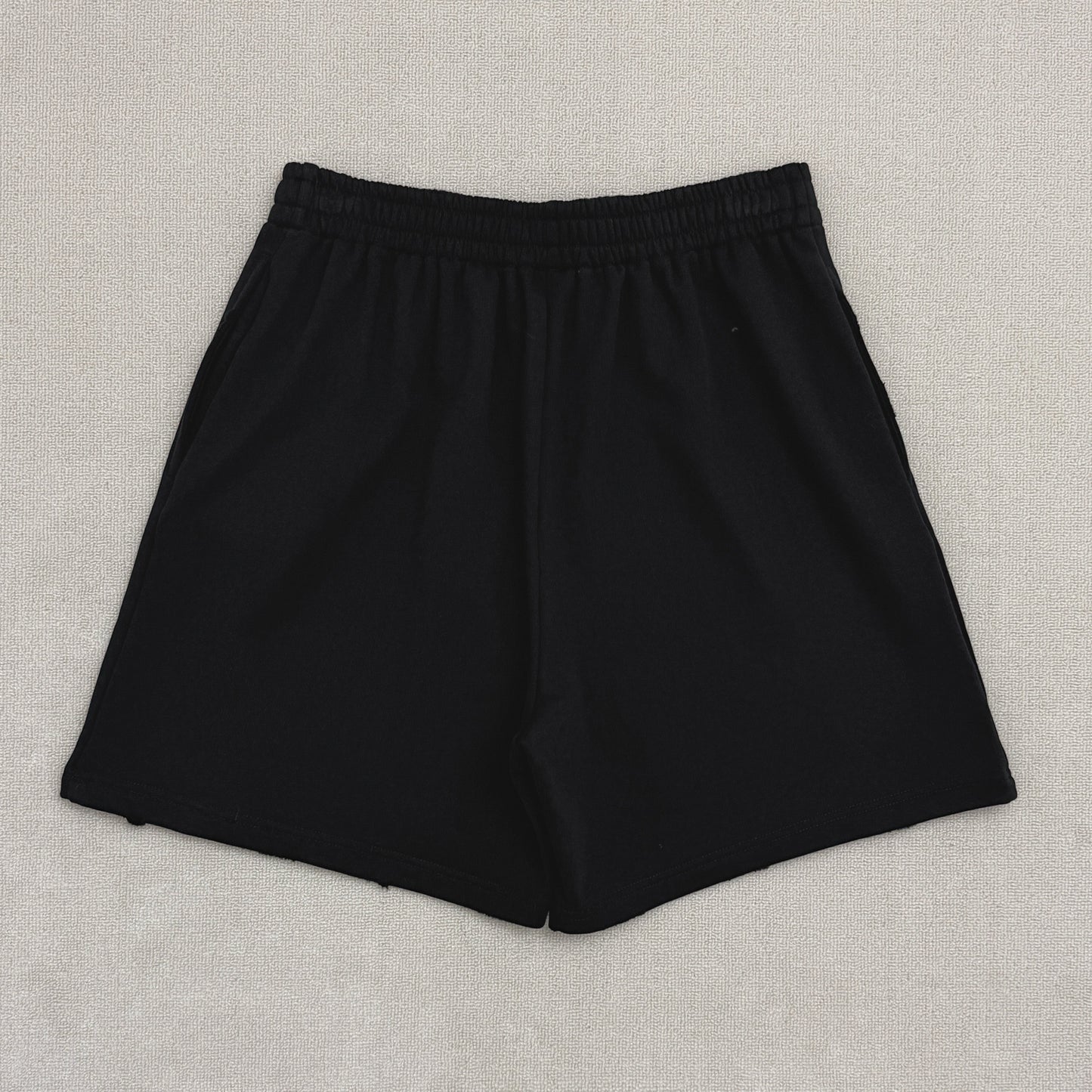 BALENCIAGA MESSY SPRAY Loose Fit Shorts