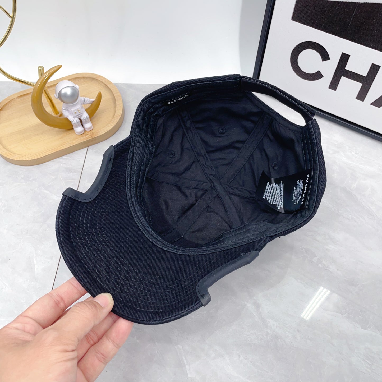 Balenciaga monogram baseball cap