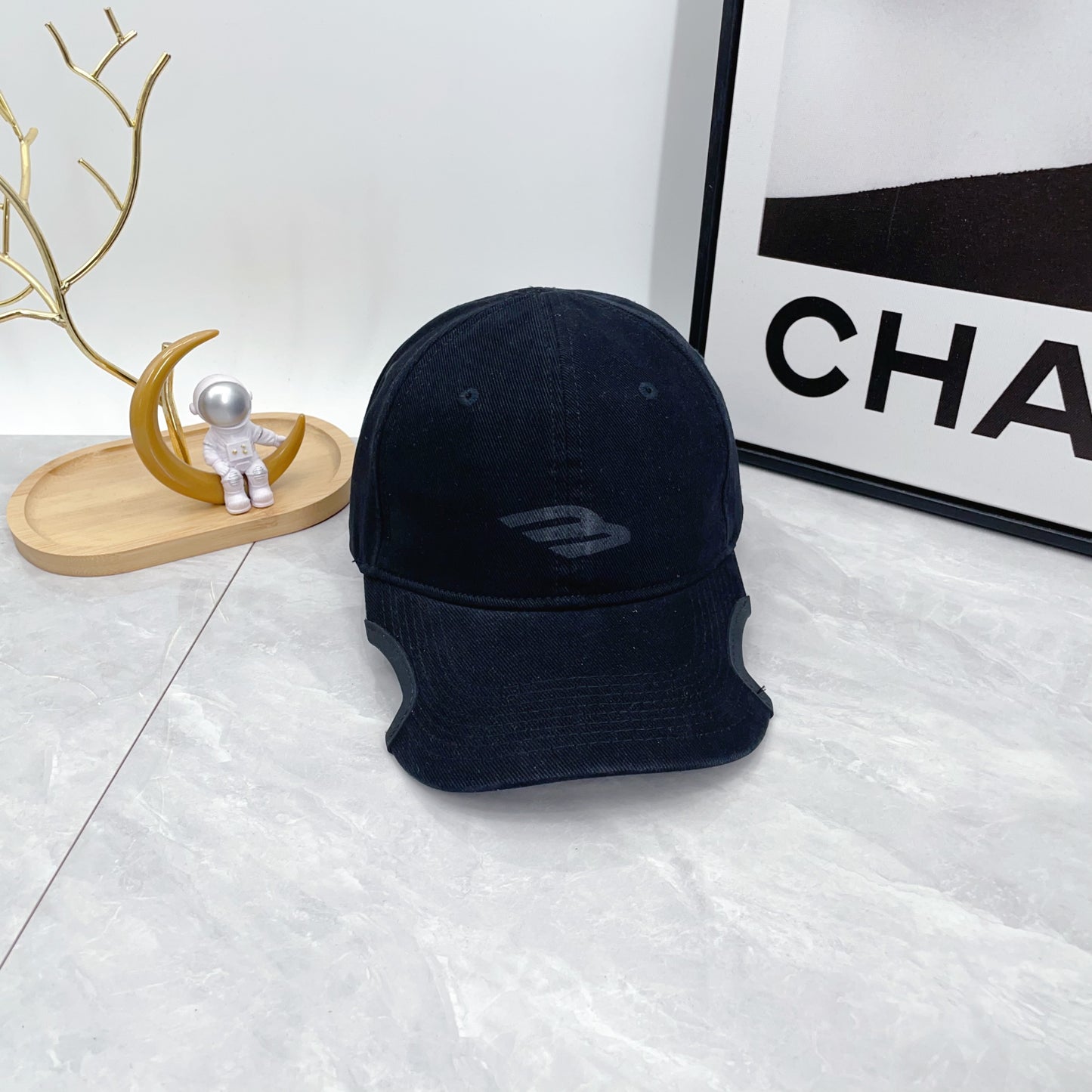 Balenciaga monogram baseball cap