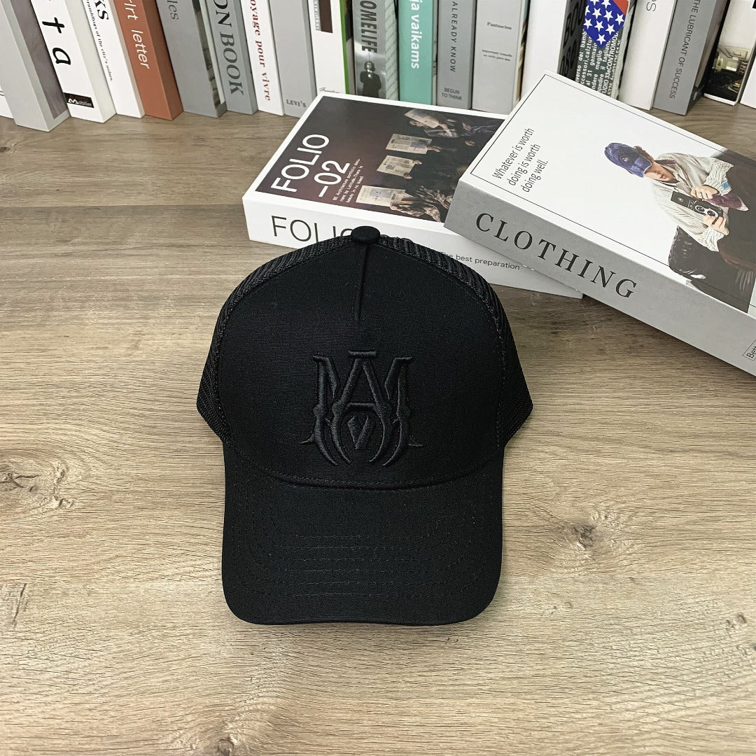 Amiri hat