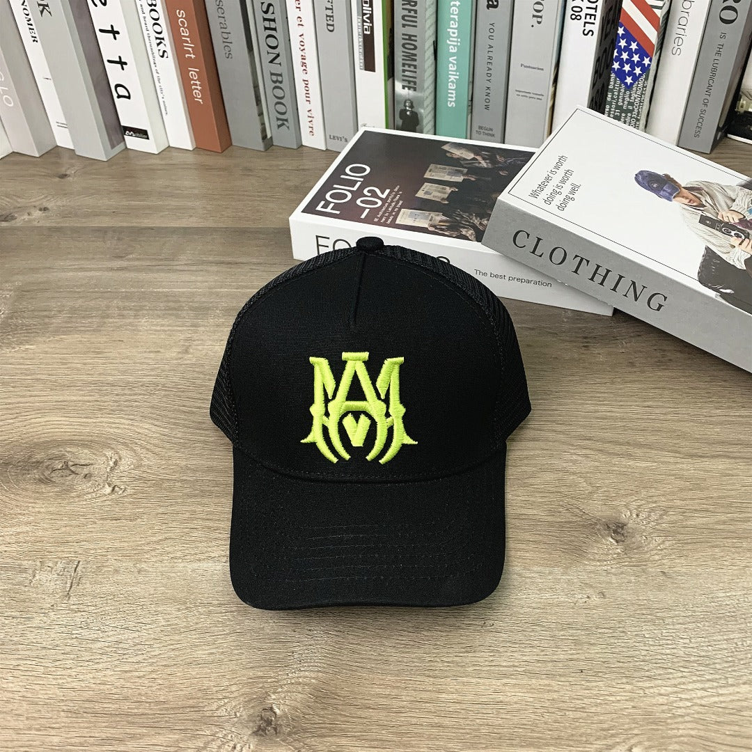 Amiri hat